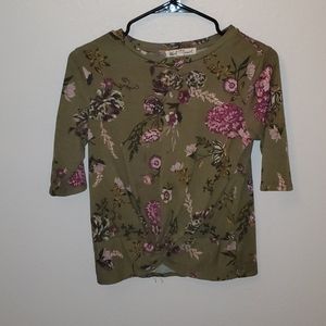 Juniors cinch front top